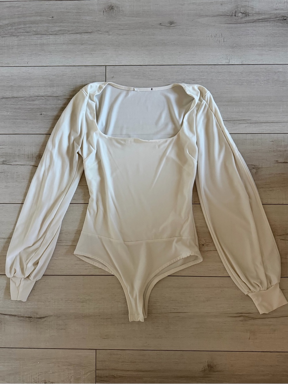 White square neck bodysuit
